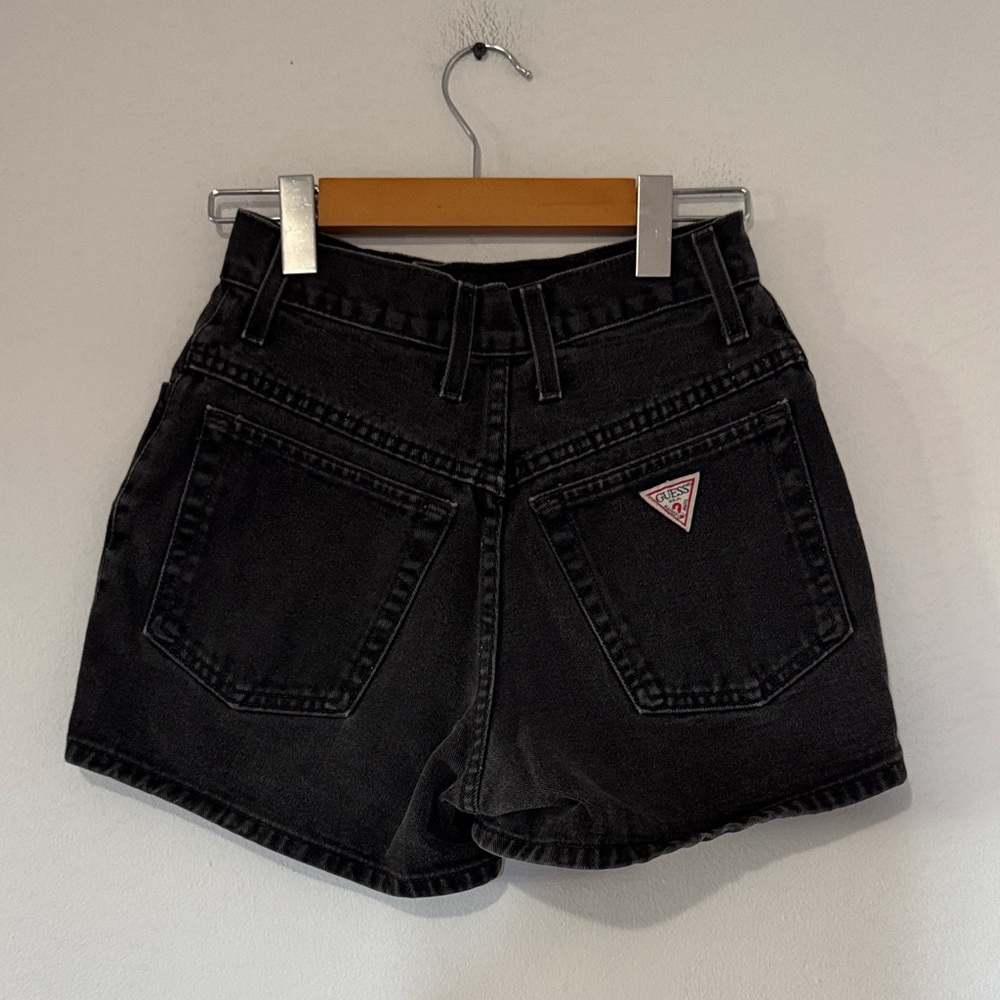 Vintage Guess Jeans Shorts / Women's / Size 27